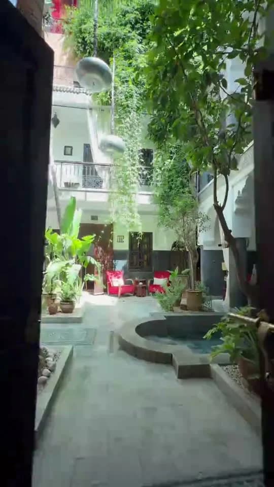 Les portes du Riad O’Zeen